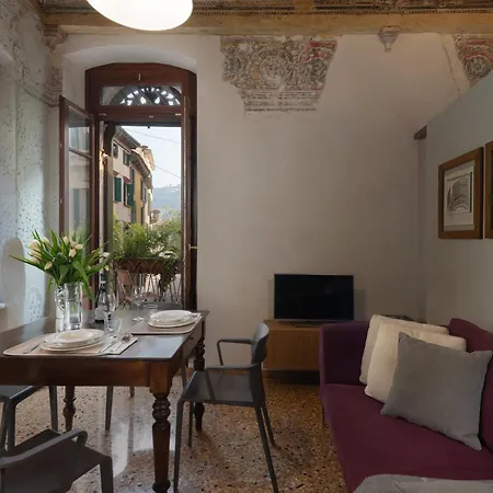 Residenza Roccamaggiore Verona Exterior photo