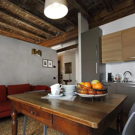 Residenza Roccamaggiore Verona Exterior photo