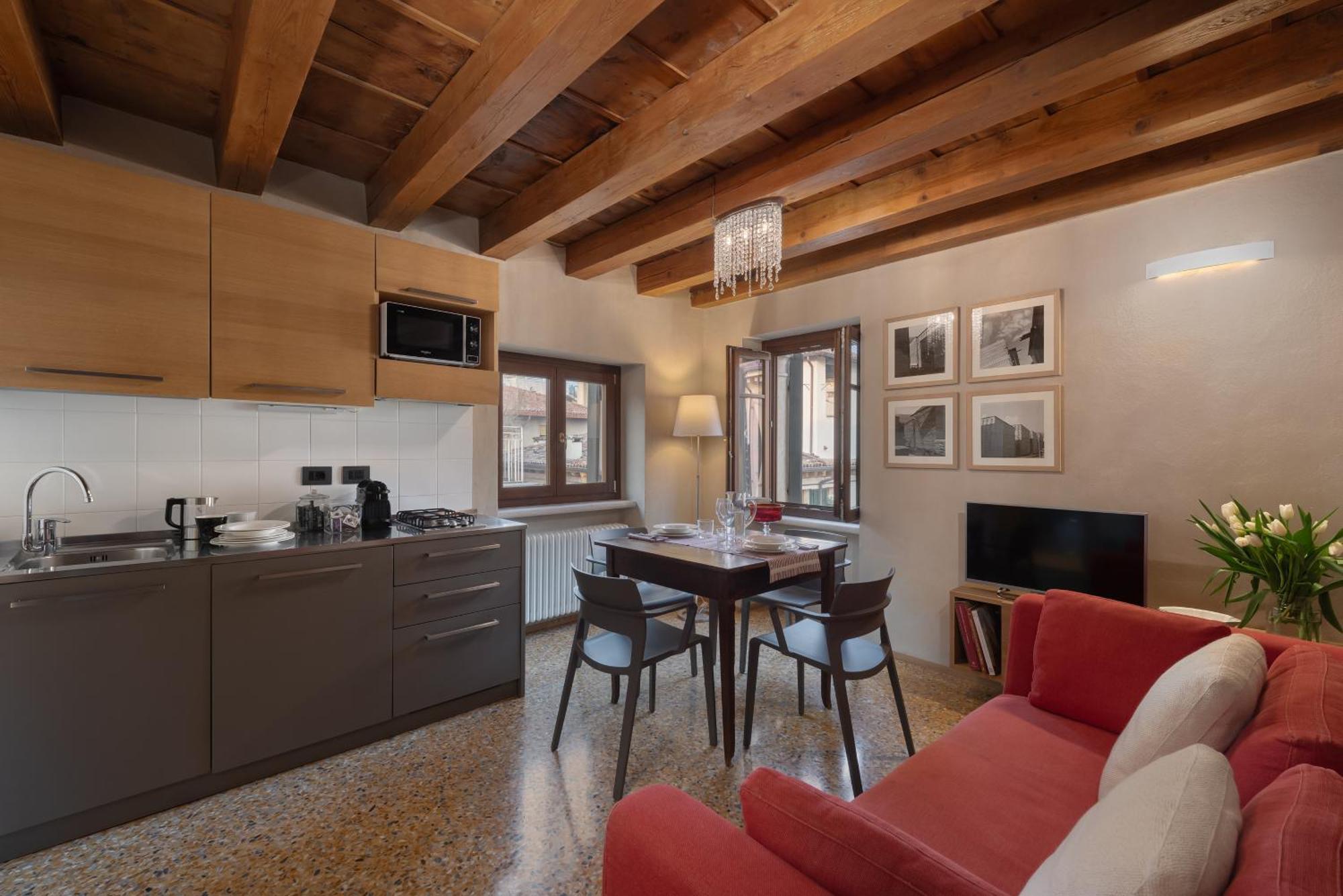 Residenza Roccamaggiore Appartement Vérone